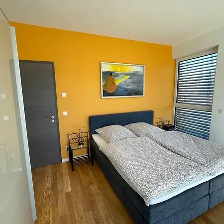 Zeitraum Oberwiehl - Wohnen Im Penthouse *