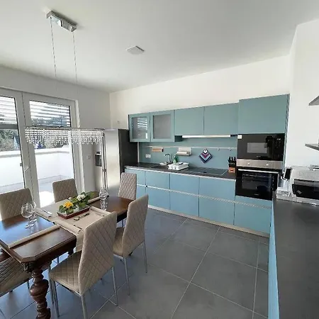 Apartment Zeitraum Oberwiehl - Wohnen Im Penthouse